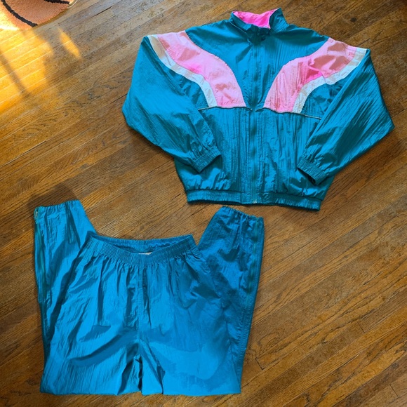 road runner sports tracking